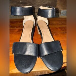 Vionic Leather Block Heel Sandals Solana Style Adjustable Strap Size 10